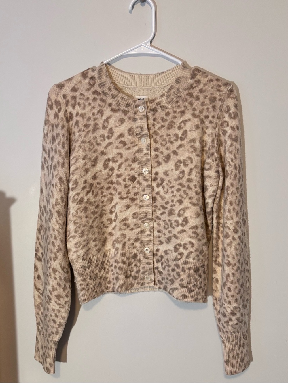 Aerie pink cream and brown print sweater